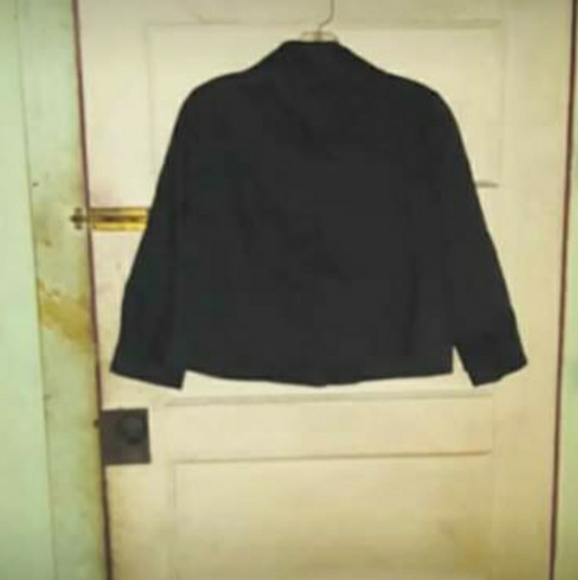 Jacket L - Picture 2 of 3